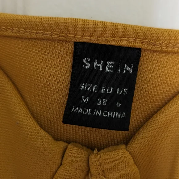 Mustard colored Maxi Dress with floral lace medium - Picture 3 of 5